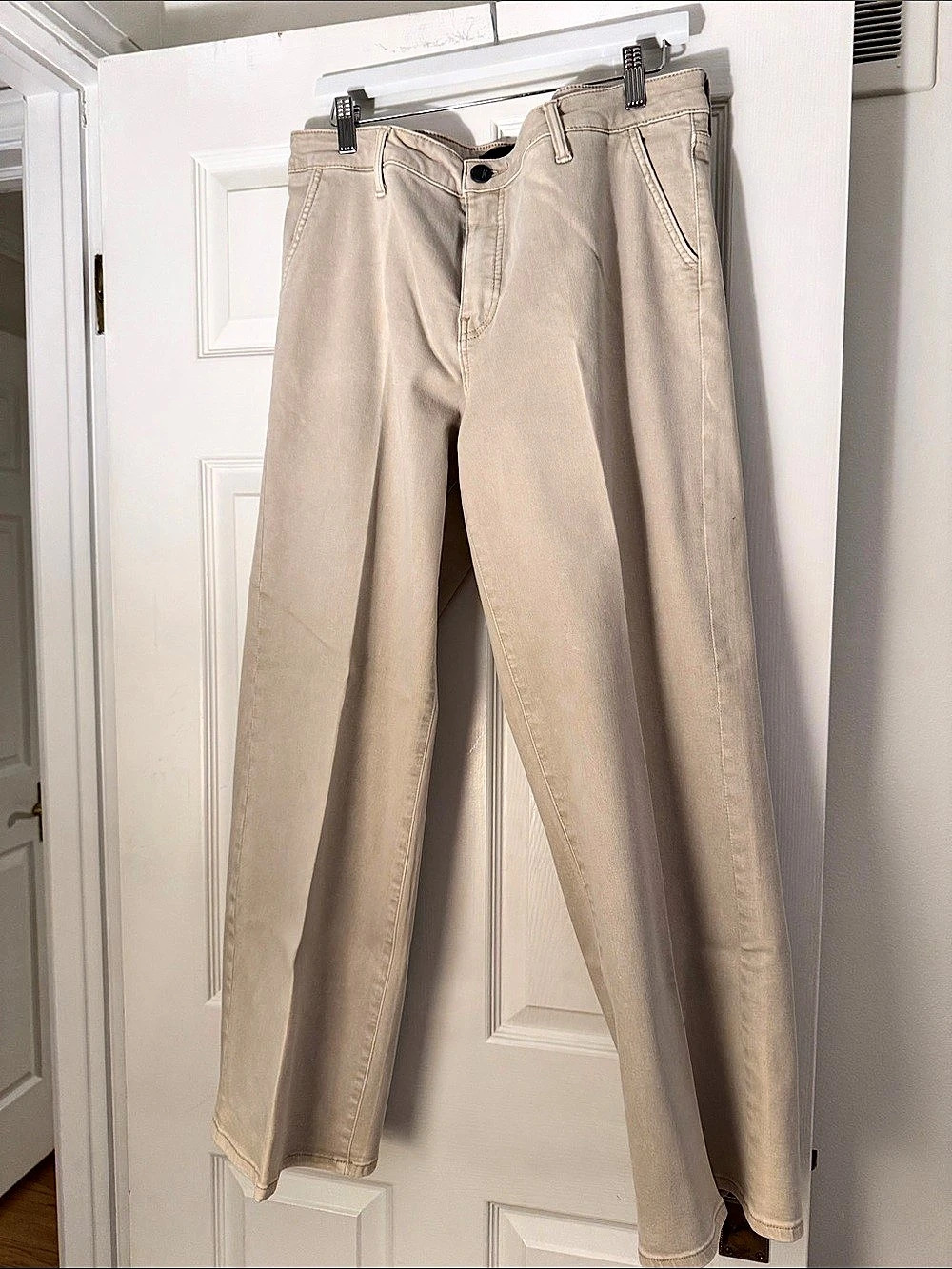 KUT Straight Leg Jeans in Beige Waist 14 Like New